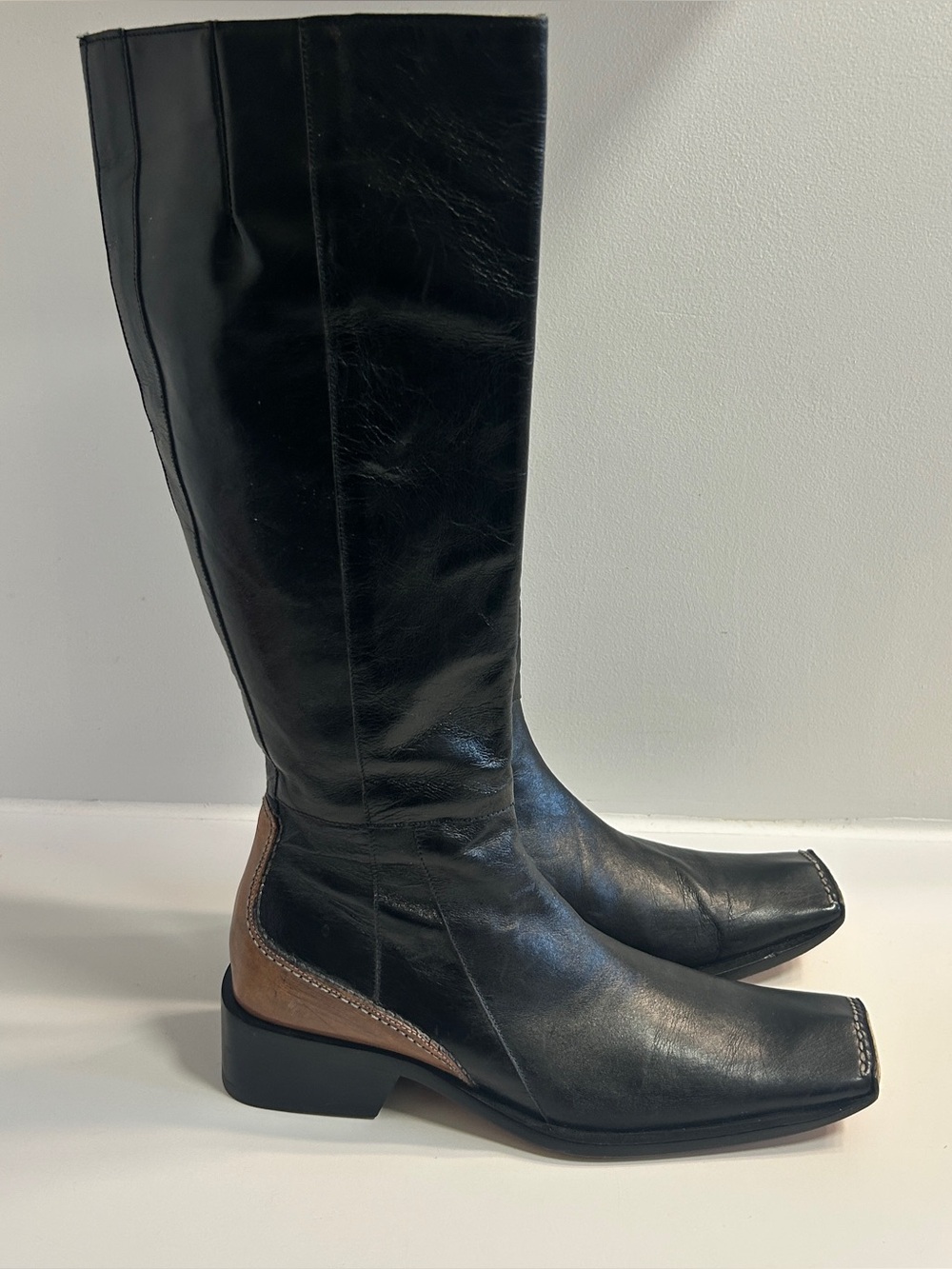 Sebastiano Migliore Black Leather Tall Boots with Brown Heel Accent size 39 1/2